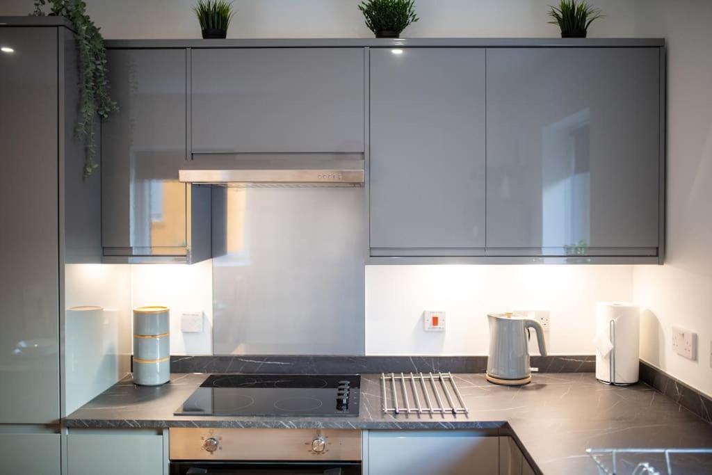 Modern City Centre Apartment In Inverness Luaran gambar