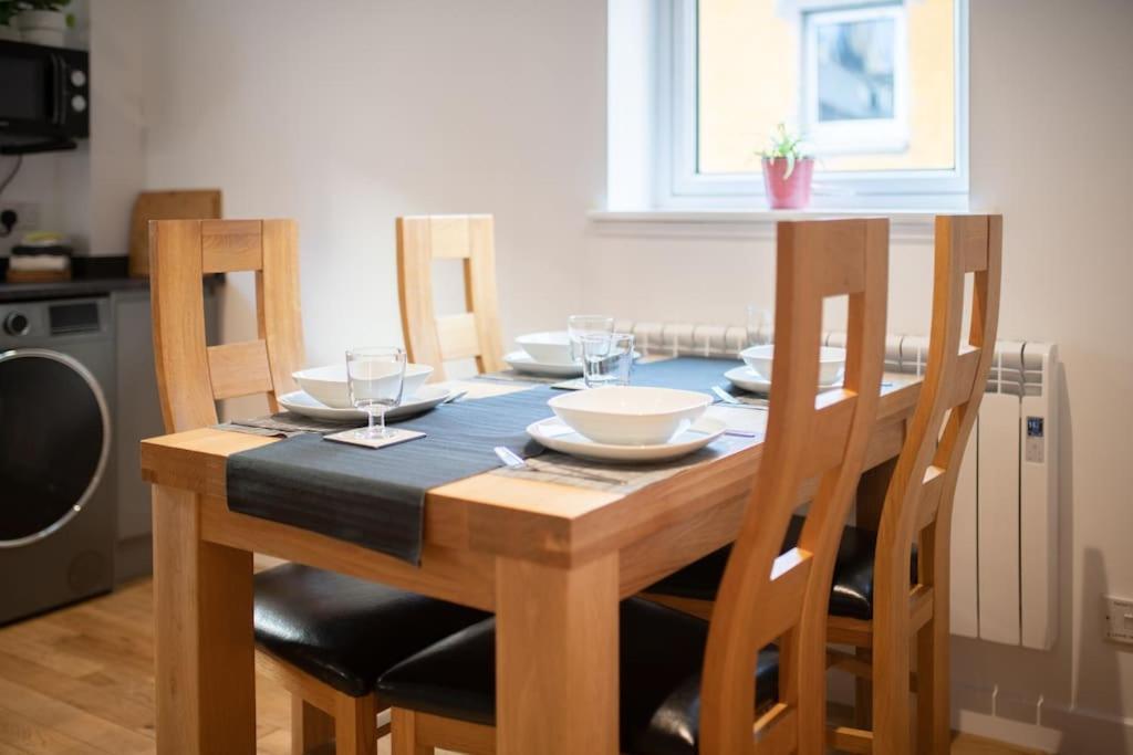 Modern City Centre Apartment In Inverness Luaran gambar